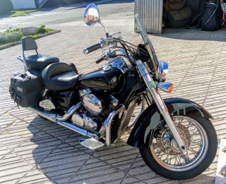 Honda Shadow VT750C Negra