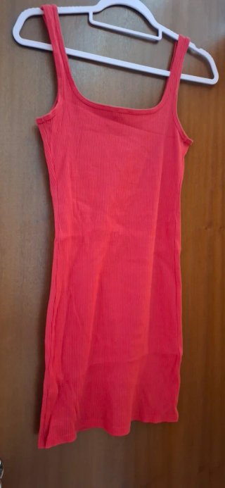 Vestido Canelado Vermelho Curto