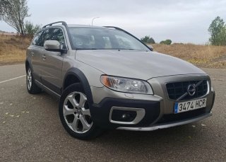 Volvo XC70 2011