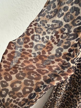 Vestido Pull&Bear estampado leopardo
