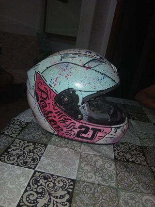Casco de moto Scorpion Exo 491 designed