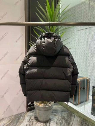 Chaqueta acolchada Chanel negra