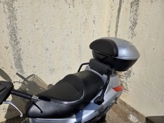 Piaggio X8 125cc Plata