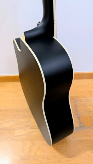 Guitarra acústica Donner DAG-1CS + kit completo