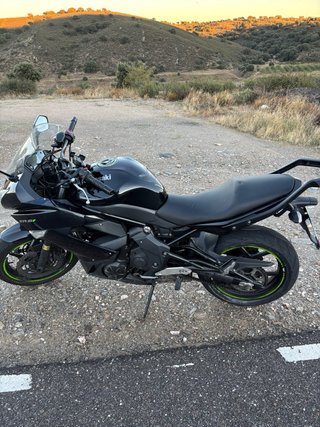 Moto Kawasaki ER6F 72 CV solo 36k km