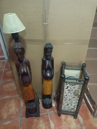 Lámparas y figuras tribales y etnicas