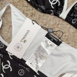 Bikini Chanel Negro y Blanco