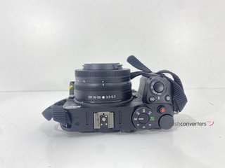 camara digital reflex nikon z30
