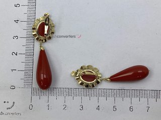 pendientes oro 18k con piedra con coral