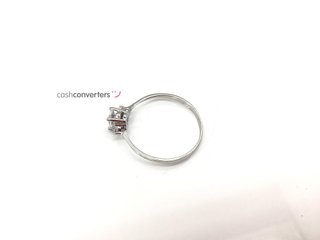 anillo oro 18k con piedra con circonita
