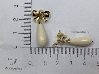 pendientes oro 18k con piedra con cuarzo
