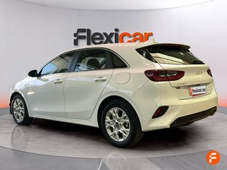 Kia Ceed 1.6 MHEV iMT 100kW (136CV) Drive