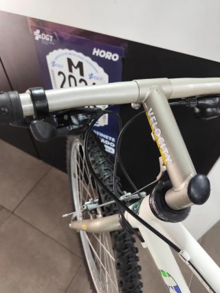 Bicicleta Kona lava dome