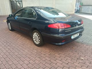 Peugeot 607 2001