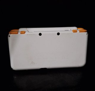 Nintendo New 2DS XL Naranja y Blanco
