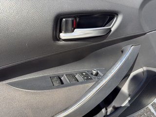 Toyota Corolla 1.8 125H ACTIVE TECH E-CVT