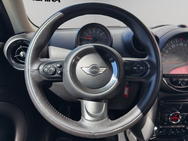 MINI Countryman Cooper 2015, foto 18
