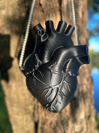Bolso Corazón Anatómico Negro