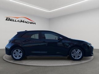 Toyota Corolla 2.0 180H ADVANCE LUXURY E-CVT