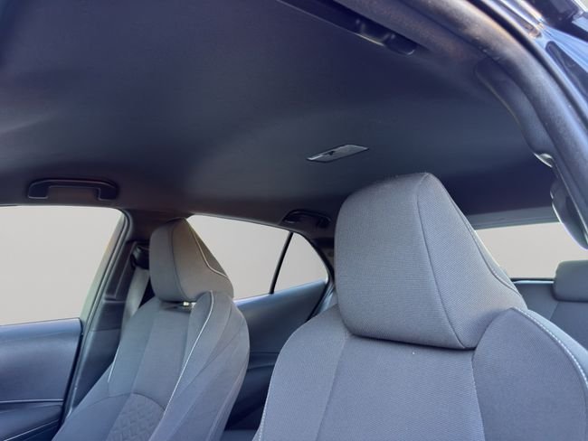 Toyota Auris 2022, foto 9