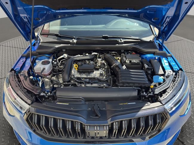 Škoda Kamiq 1.0 TSI Selection 2025, foto 22