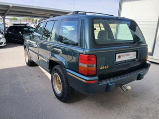 JEEP Grand Cherokee 4WD aut. Quadra-Trac Laredo