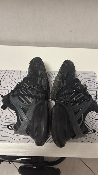 Adidas XLG Runner 43 EU