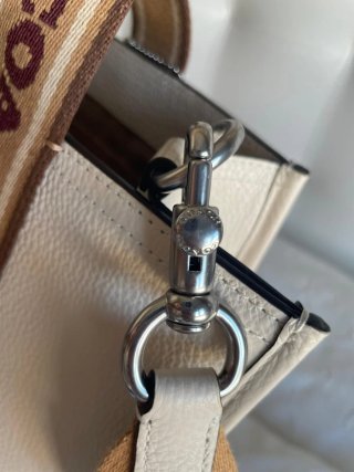 Bolso Tote Coach Beige y Marrón
