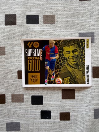 Carta Lamine Yamal Supreme Extra Gold