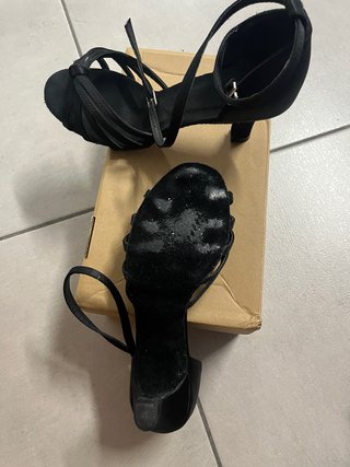 Zapatos de baile latino negros