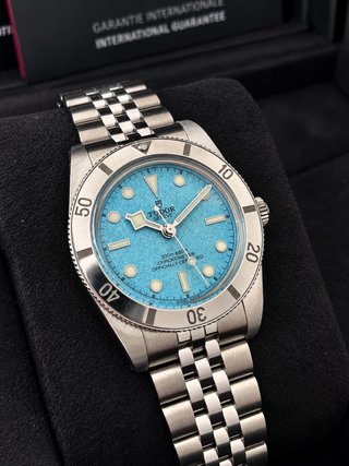 Tudor Black Bay 54 Azul Laguna