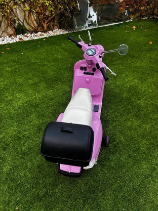 Moto Eléctrica Infantil Vespa PX150 12V Rosa