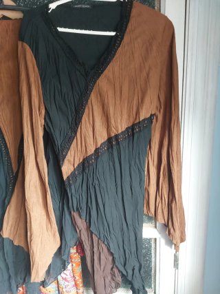 Conjunto falda y blusa