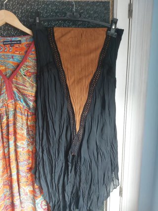 Conjunto falda y blusa