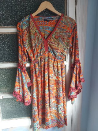 Conjunto falda y blusa