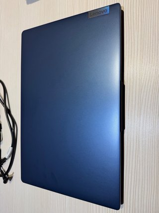 Lenovo IdeaPad Slim 3 Azul