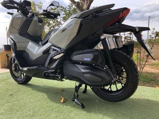 HONDA ADV350