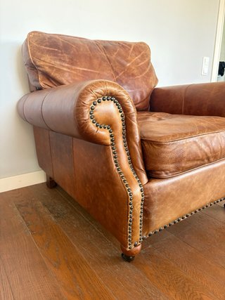 Sillón piel genuina Habitat – estilo club vintage