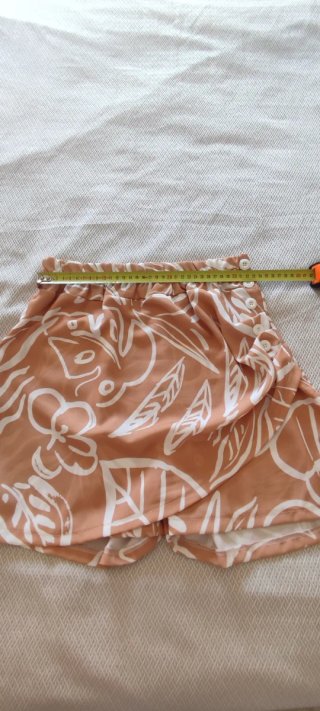 Conjunto falda pantalón y blusa estilo Parfois