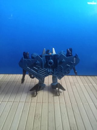 Transformers combiner war (thundercracker) legend