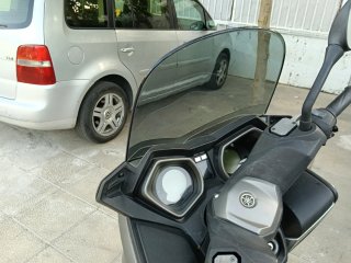 Yamaha xmax 250 Scooter Negra y Gris