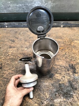 Cafetera italiana de metal
