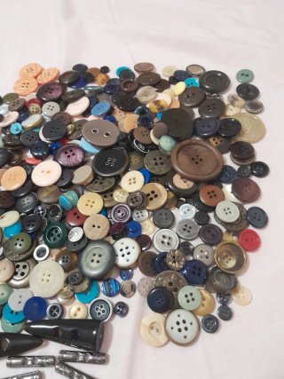 Lote 385 botones variados