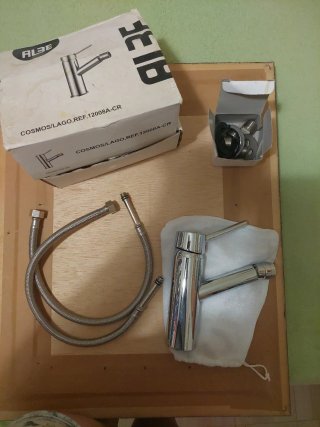 Grifo de lavabo nuevo