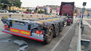 Semirremolque portacontenedor LeciTrailer