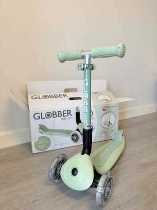 Patinete Plegable Junior Globber Luces NUEVO