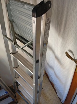 Escalera Tijera Aluminio 5 Peldaños
