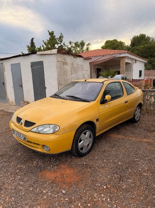 Renault Megane 1999