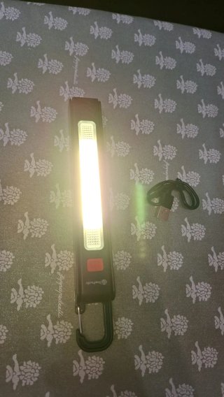 Torcia LED EverPacific Multifunzione COB Ricaricab