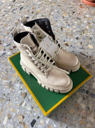 Botas Beige/Dorado de mujer